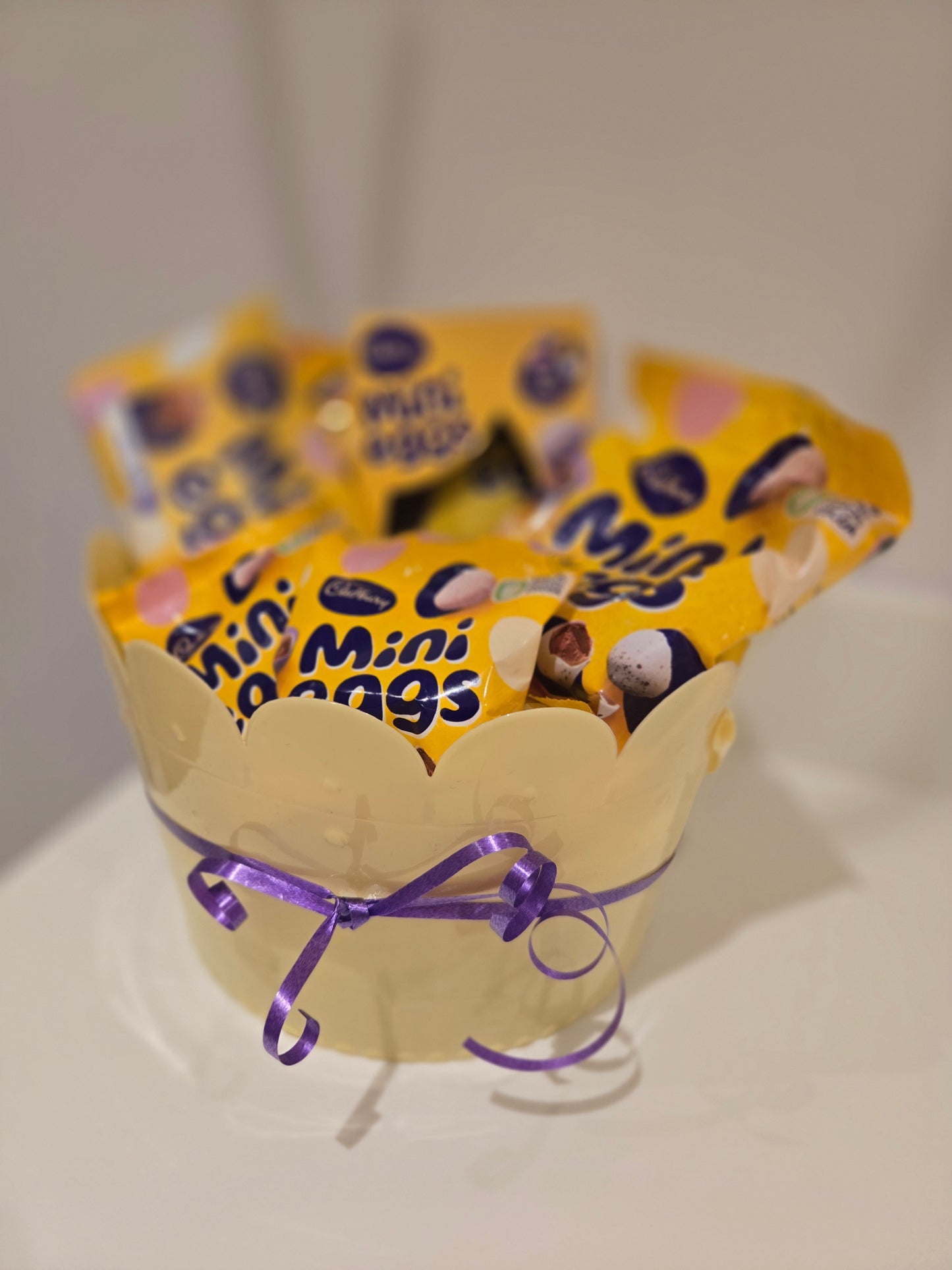 Mini eggs Chocolate hamper