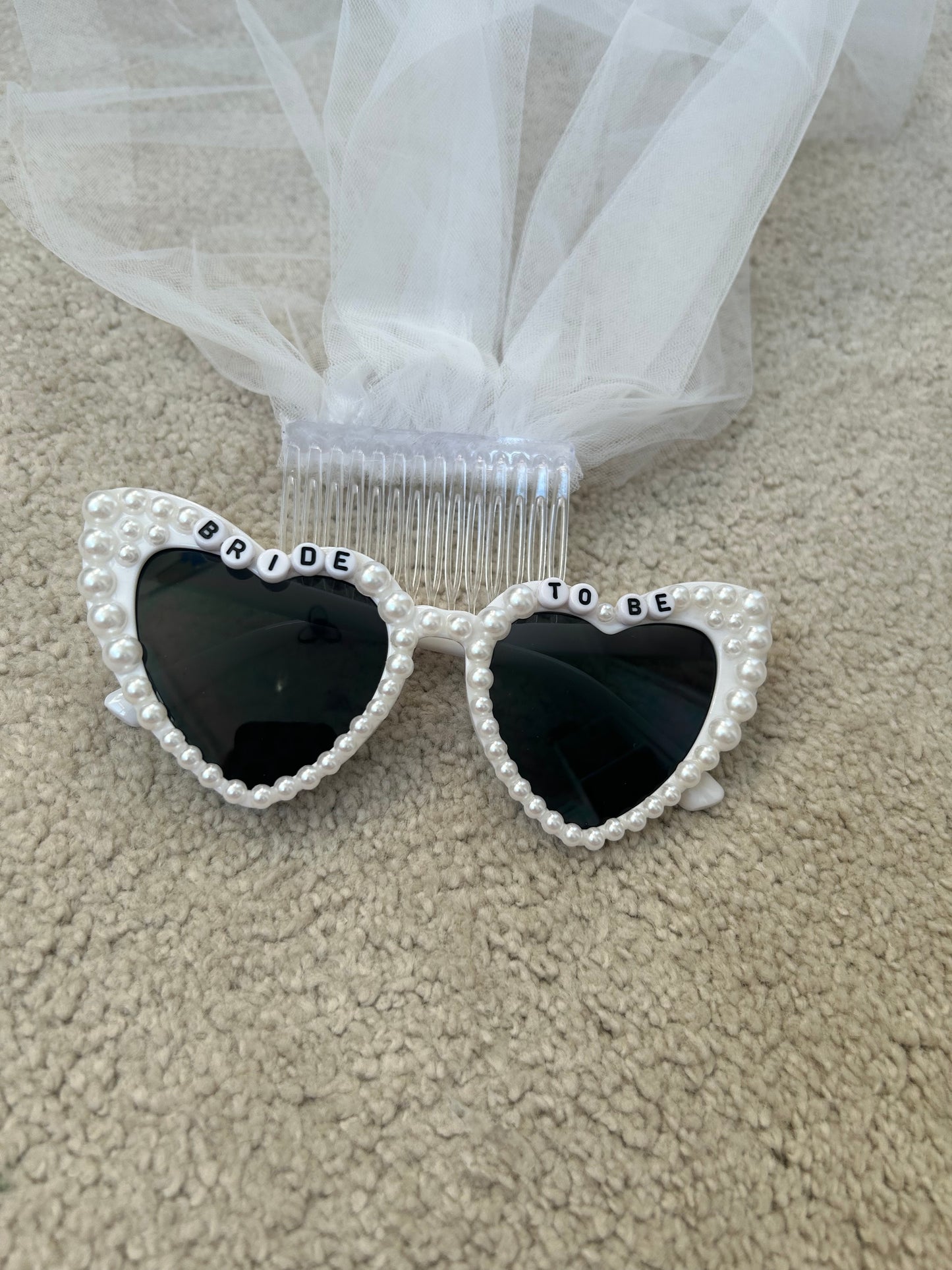 Personalised Bride to be veil and pearl bride to be sunglasses set