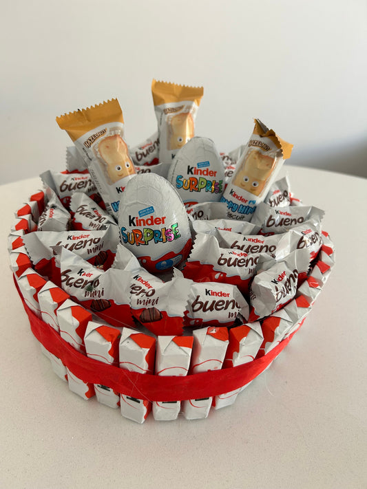 Kinder chocolate cake bueno, kinder and kinder chocolate included